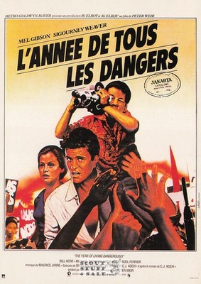 The Year of Living Dangerously French Movie Poster Postcard, Editions Nugeron #E