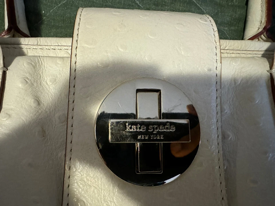 Kate Spade Bexley Stevie Ostrich Leather Cream Turn Lock Shoulder Bag - Image 2 of 4