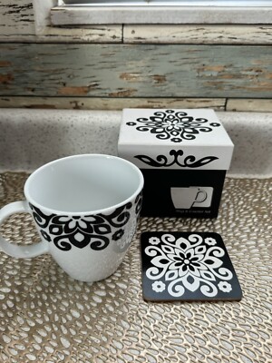 Bed Bath & Beyond Coffee Mug And Coaster in a Gift Box Black & White