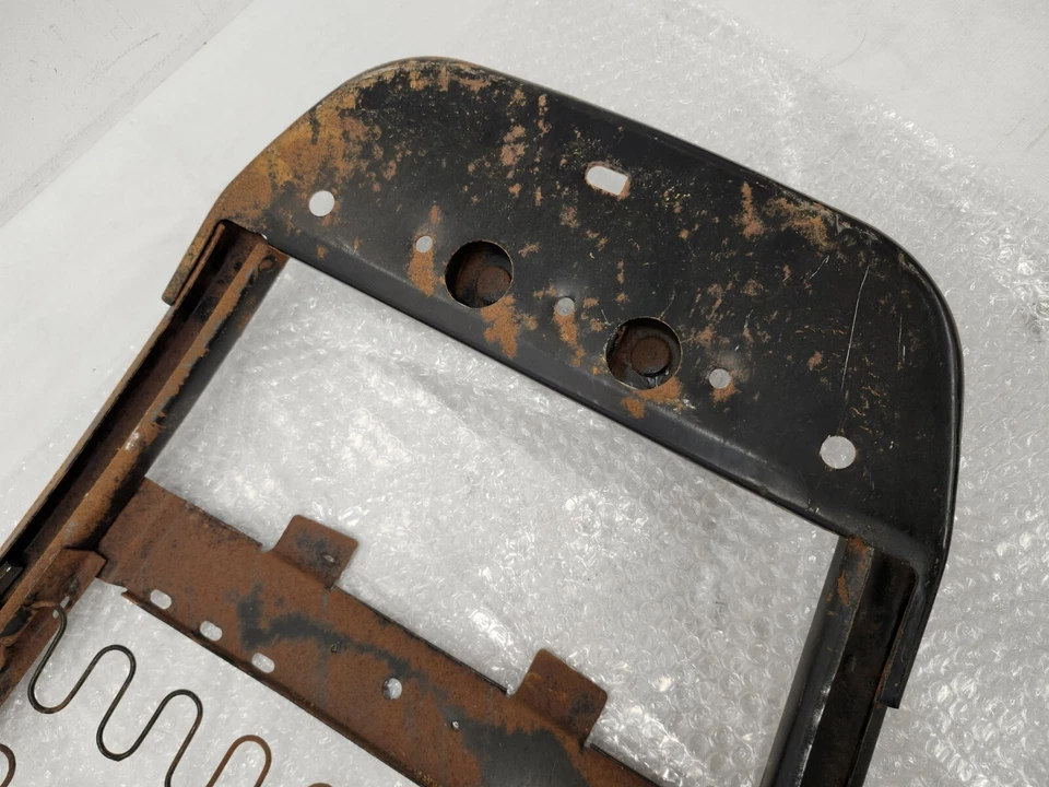 70-78 C3 Corvette верхняя рама спинки сиденья и петли слева или справа OEM ИЗЯЩНЫЙ Gm - Изображение 3 из 4