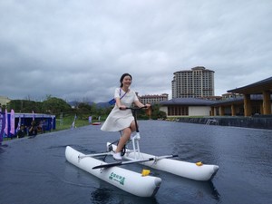 inflatable water bike