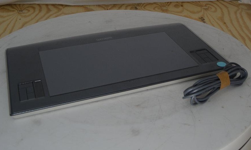 WACOM PTZ-631W/G0　Intuos3　グレー Wacom Intuos 3 PTZ-631W Graphics Tablet SEE NOTES | eBay