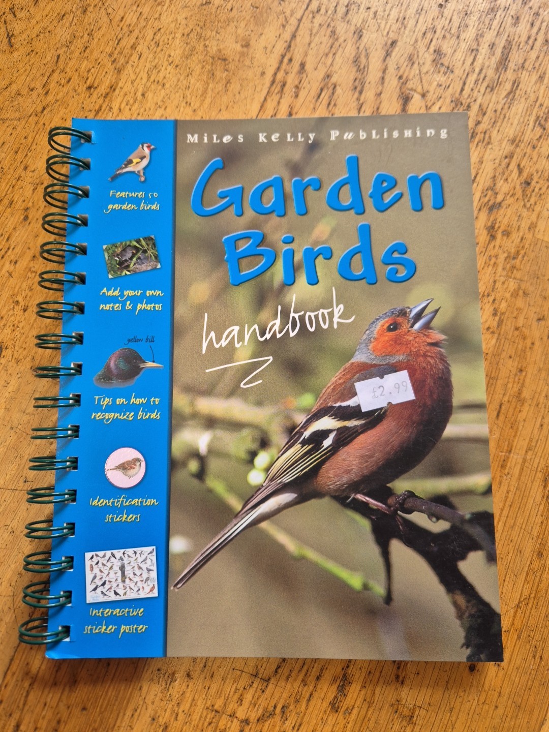 Identify Garden birds handbook birdwatching young birdwatcher Ornithology bird
