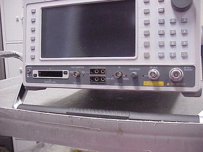 MERCEDES-BENZ 190E SUPPORT supérieur de fil d'allumage d'origine A1021591140 EUR 40,22 - FR
