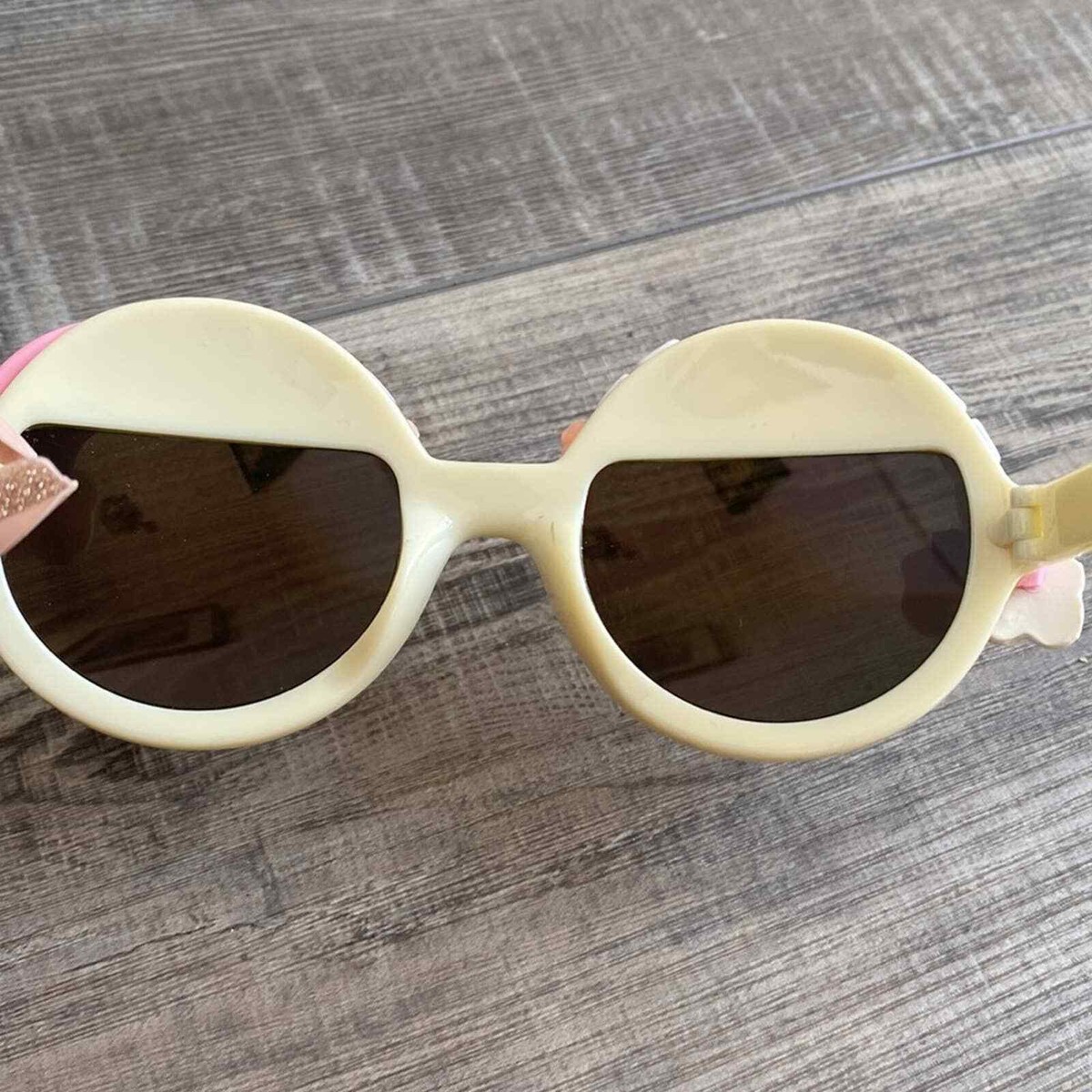 Rad + Refined Always on Vacay Sun Glasses | eBay display picture 1
