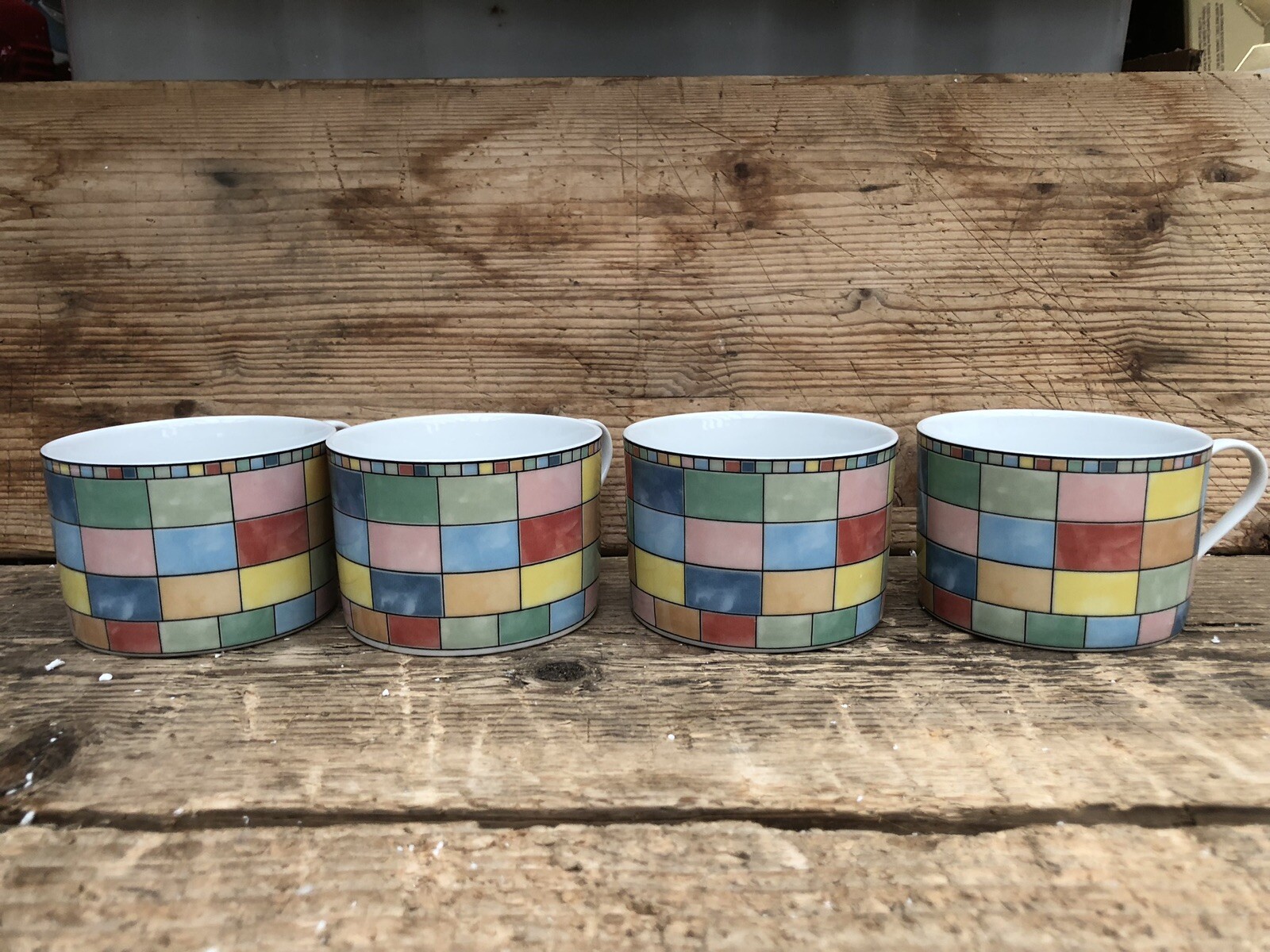 TTC by Topchoice Mardi Gras Dinner & Side Plates, Bowls Cups & Saucers