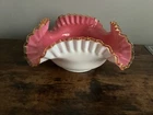 VTG FENTON  BRIDES  BASKET W/GOLD TRIMED RUFFLE WHITE W/PINK INTERIOR 11”X7”4”