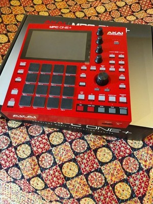 Akai Professional MPC One+ (MPC One Plus)