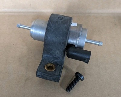 Kraftstoffpumpe und Filter Land Rover Freelander 2 Range Rover Evoque LR061883