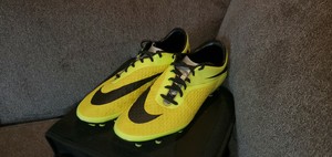 nike hypervenom size 11