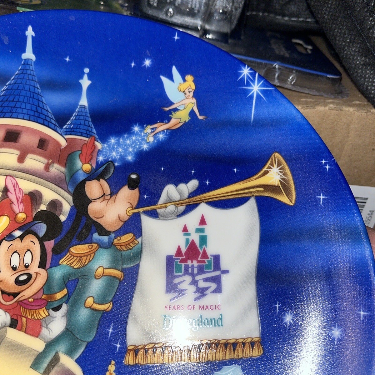 Vintage Disneyland 35 Years of Magic Anniversary Plate 1990