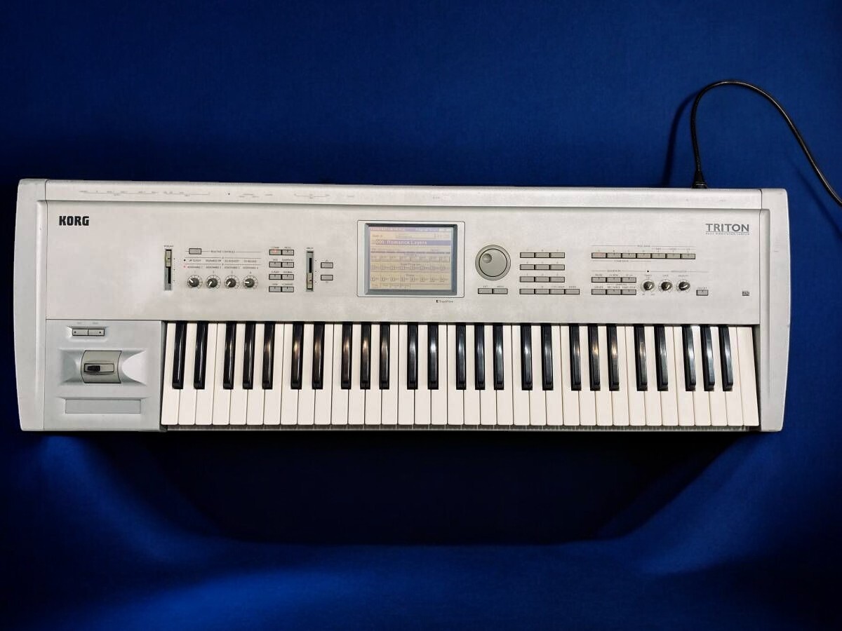 鍵盤楽器 Korg Triton 61 keys Korg Triton 61-Key Keyboard Synthesizer Sampler Tested