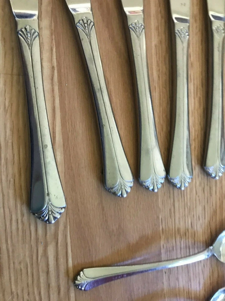 Toalha Santa Barbara prata e ouro conjunto lote de 23 brilhantes 18/8 Coreia  - Imagem 2 de 4