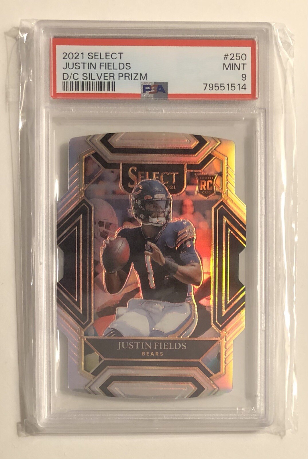 2021 Panini Select Club Level Silver Prizm Die-Cut #250 Justin Fields RC PSA 9