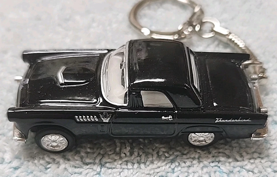 Llavero de colección NoS Kinsmart 1955 Ford Thunderbird Die Cast Metal 1:64 Foto 4 de 4