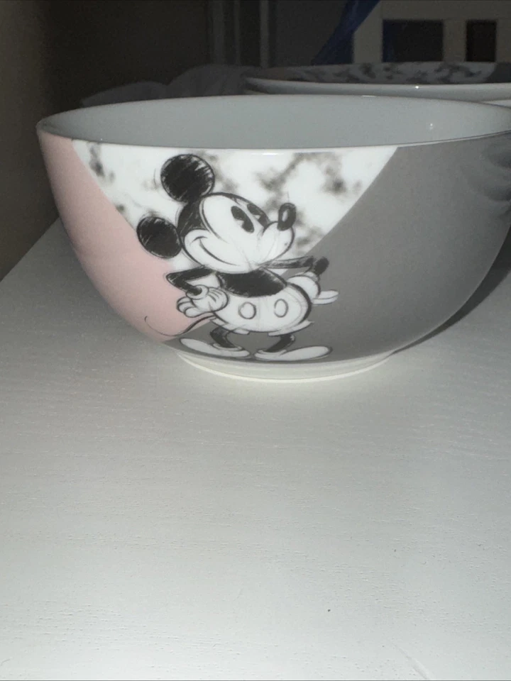 Mickey Mouse Dinner Set - 24 pieces, 8 Place Settings - Image 4 of 4