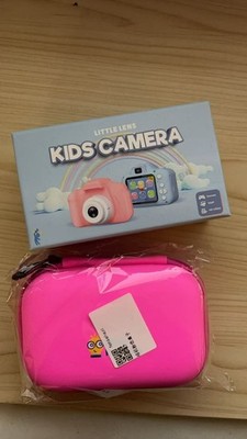 Little Lens Digital Kids Camera with 64 gb TF card card reader and pink case