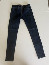 Levi's 710 Super Skinny Women's Dark Wash Jeans Size 28