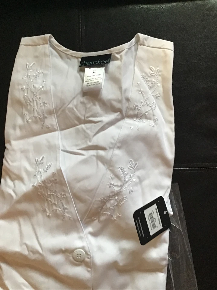 CHEROKEE Women's 3/4 Sleeve Embroidered Jacket, White, Size X-Large 1knX - Image 2 of 2