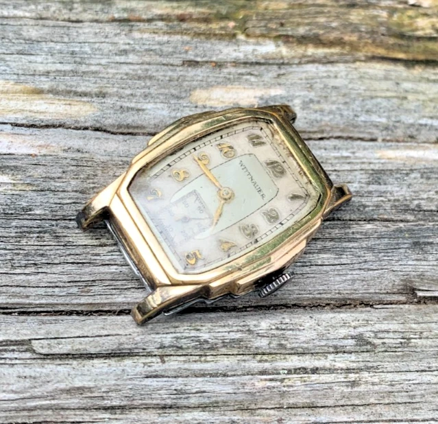 Wittnauer Art Deco Gold Tone Barrel/10T 15J AXA Swiss Men's Watch Parts/Repair - Image 2 of 4