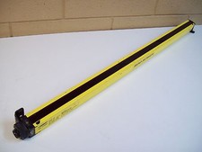 BANNER MSE3224Y MINI-SCREEN LIGHT CURTAIN - USED - FREE SHIPPING  