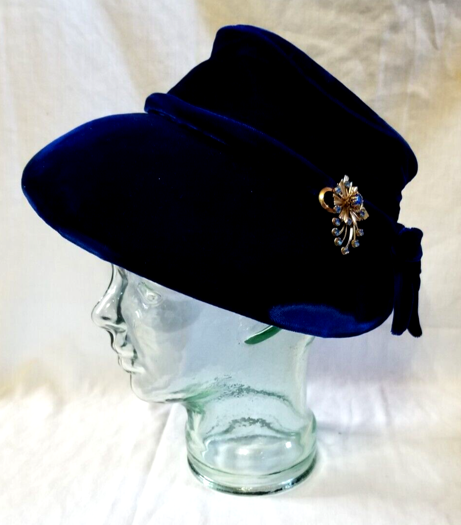 1950s Vintage Blue Velvet Fashion Hat w Ribbon Bow Gold-Tone Floral Pin Brooch