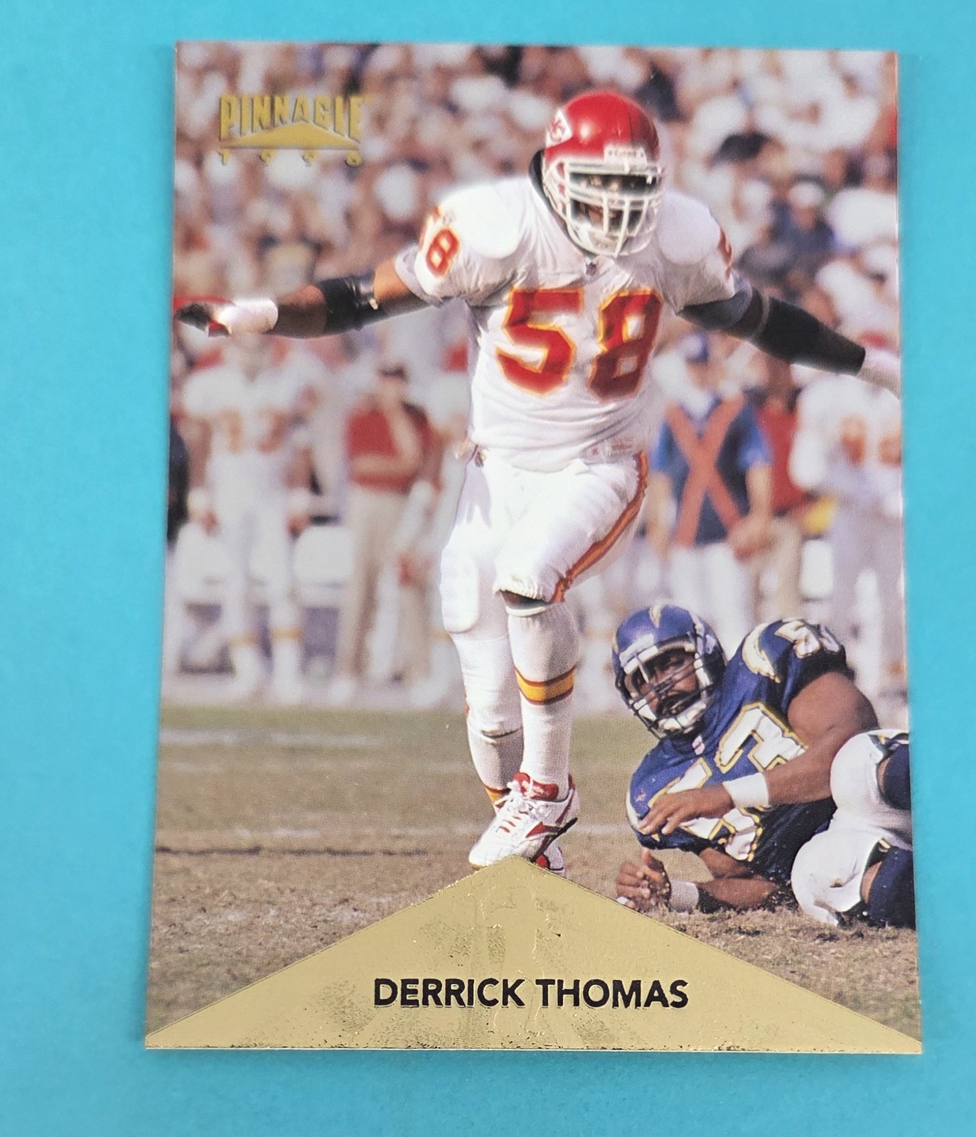 1996 Pinnacle Foil #128 Derrick Thomas Kansas City Chiefs FOOTBALL Card 9F