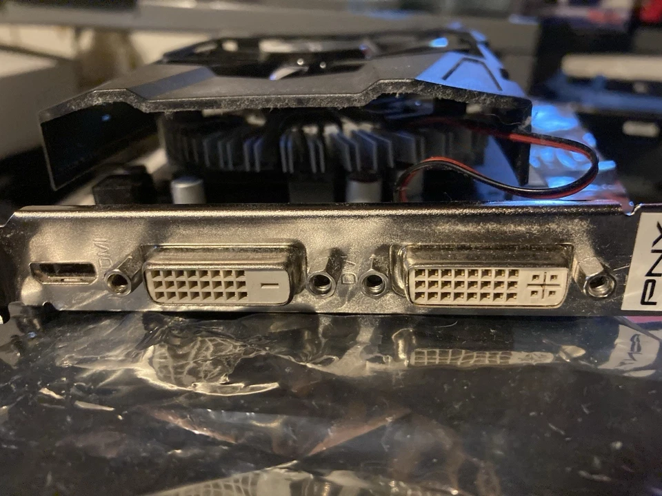 PNY GeForce GTX 750 TI 2GB DDR5 2x DVI 1x Mini-HDMI Open Box - Image 4 of 4