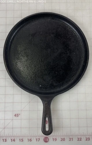 Vintage Lodge 10.5" Cast Iron Griddle Pan