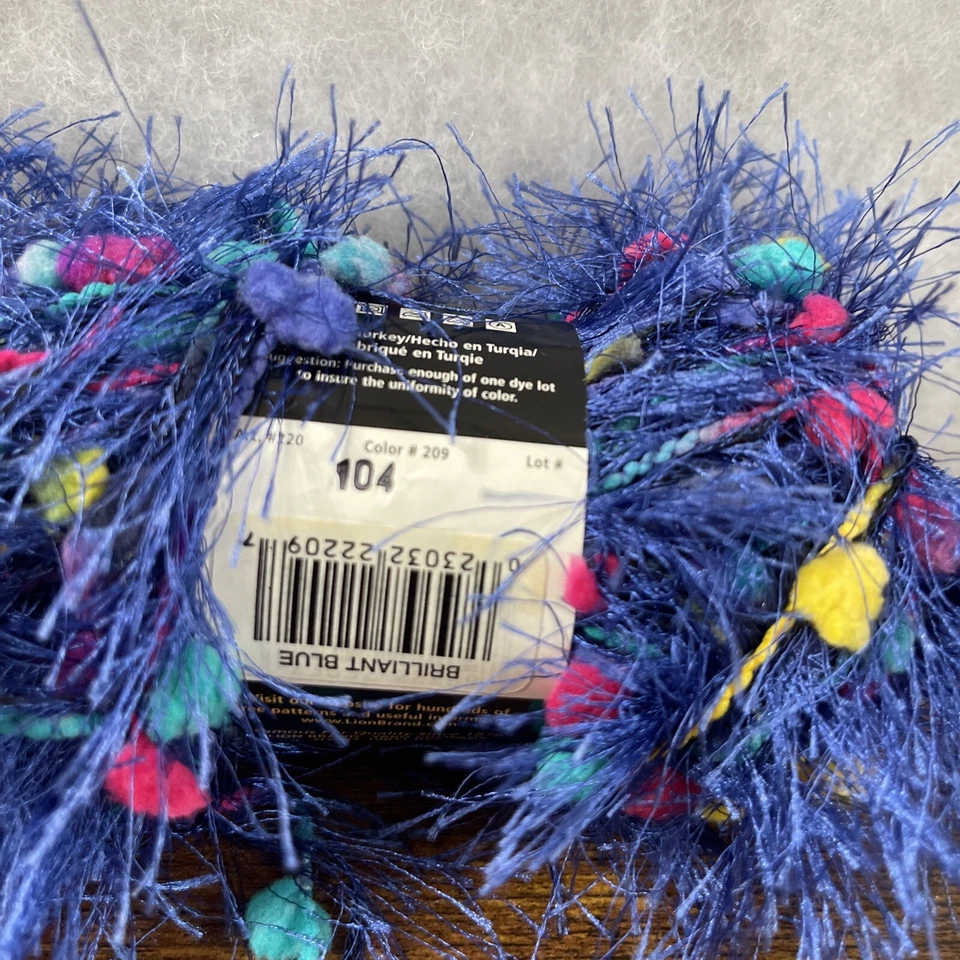 4 Skeins Lion Brand Fun Fur Yarn & Stripes, 1379, 51677, 1090, 104 - Image 4 of 4
