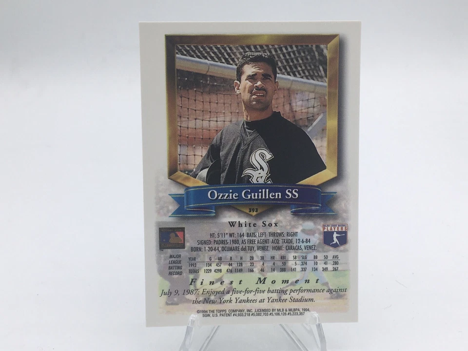 1994 Topps Finest #393 Ozzie Guillen.  A1Q - Image 2 of 2