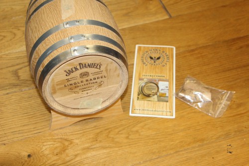 Brand NEW Jack Daniels Barrel 3 liter Hand Crafted by Thousand Oaks Barrel Co