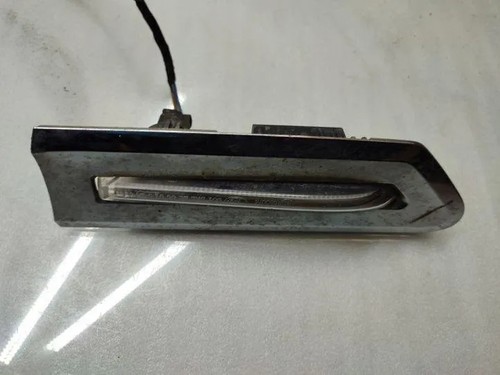 BMW 7 F01, F02 Kotflügelblinker vorne links 7203371 3.00 Diesel 180kw 25733056
