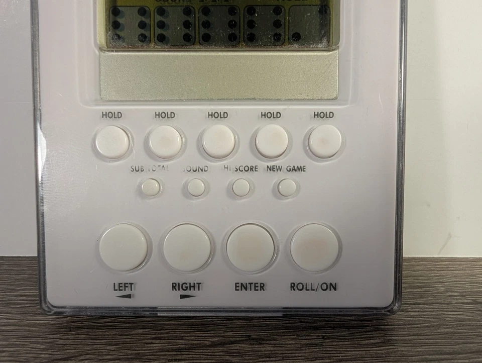 Yahtzee 2007 portátil blanco juego de dados electrónicos Parker Brothers probado delgado Foto 3 de 4