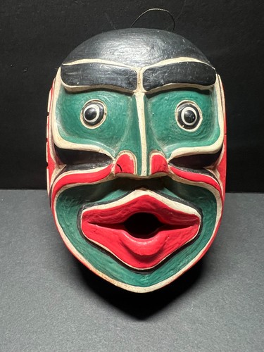 Vintage Kumugwe Komokwa Wood Mask 6” Northwest Coast Style Folk Art