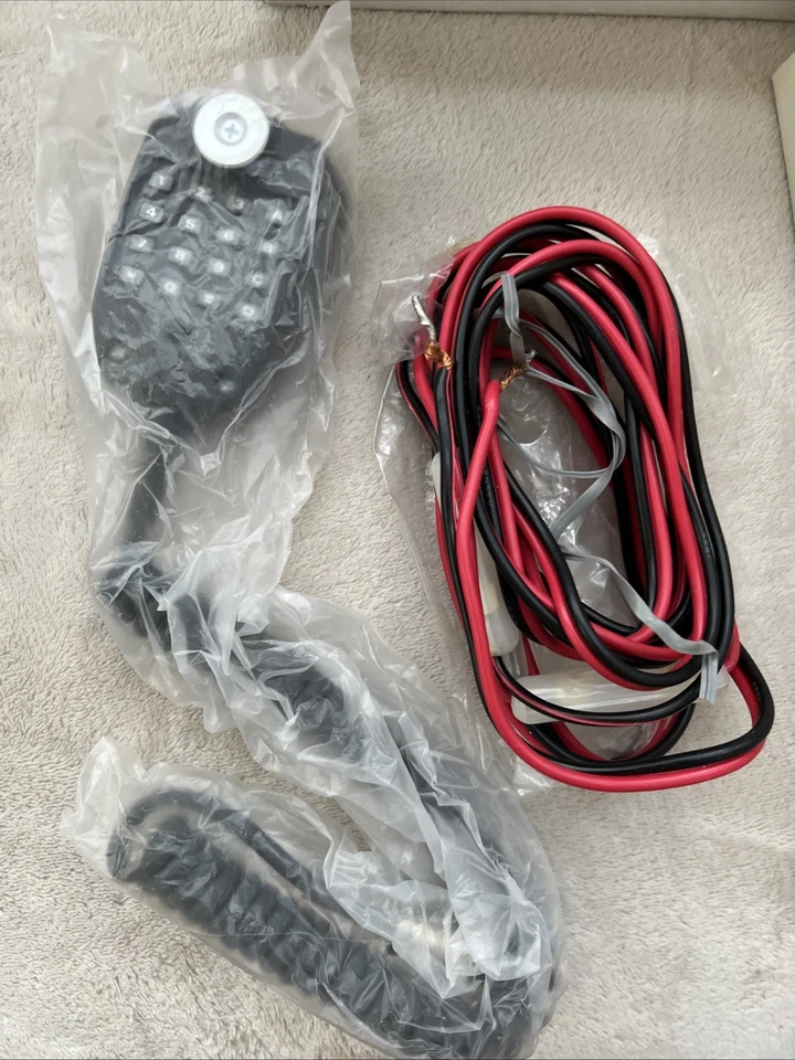 YAESU FT-2700RH 双波段调频传输 VHF UHF 带盒 — 第 4/4 张图片