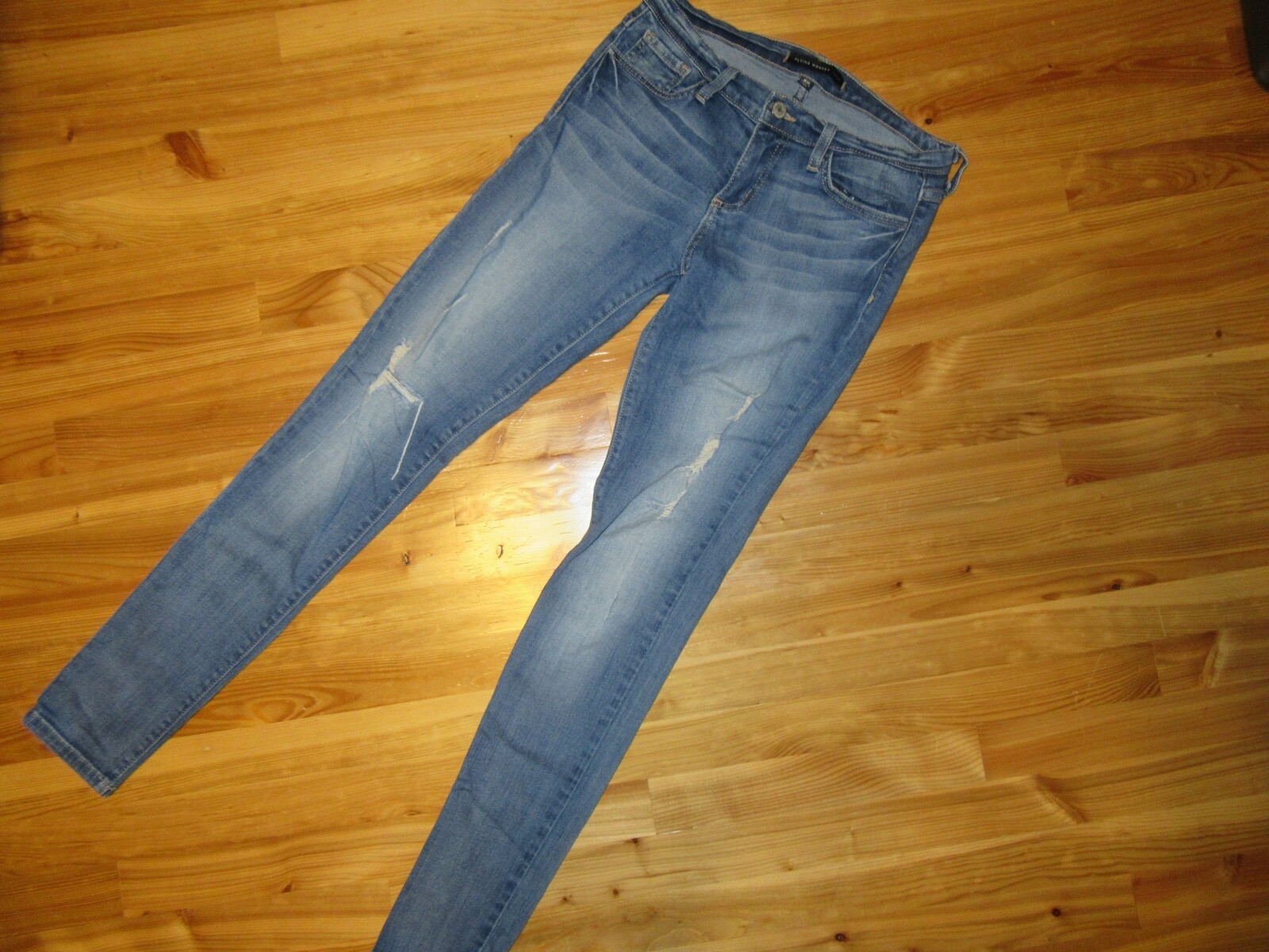 Flying Monkey Zip Button 27" Waist Distressed Ski… - image 1