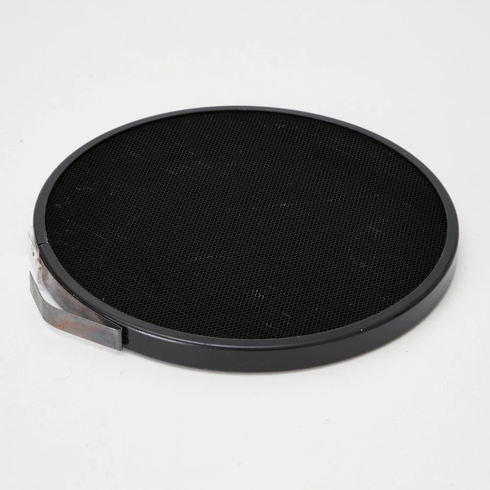 Rejilla de panal Speedotron de 10 grados para reflector de 7" - Usada Foto 3 de 3