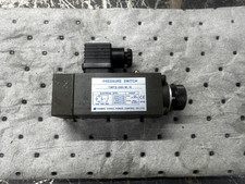 NEW/DEMO Tokimec Tokyo Keiki TMPS-080-M-10 Pressure Switch Asy FAST SHIP FROM US