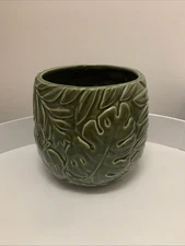 Ceramic Green Tropical Leaf Pattern Vase Decor Piece