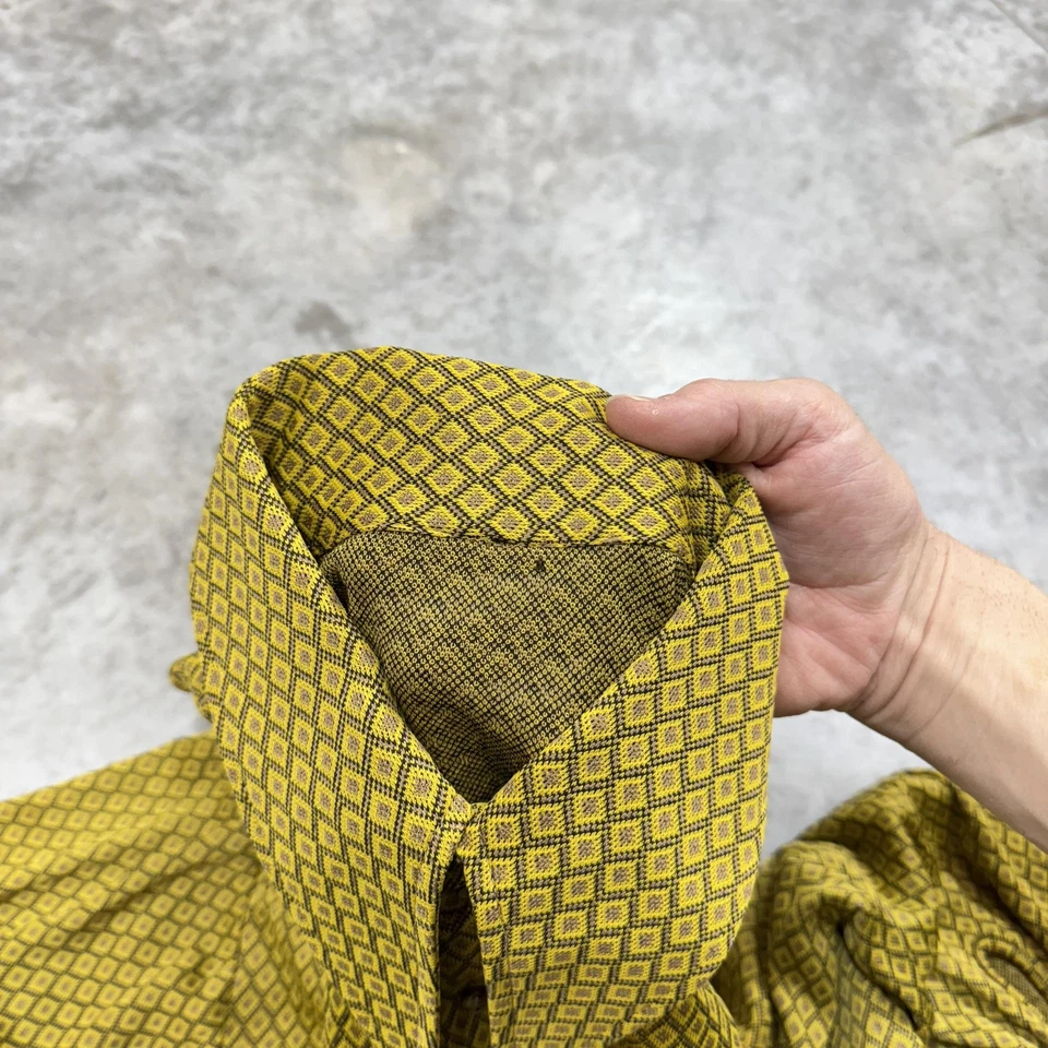 Vintage Disco shirt mens XL 70s geometric print point collar hippie poly 60s - Image 4 of 4