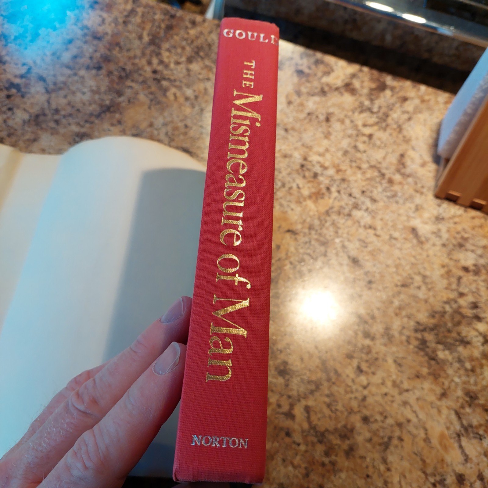 The Mismeasure of Man by Stephen Jay Gould 1981 1st Ed. W. W. Norton & Co. HCDJ