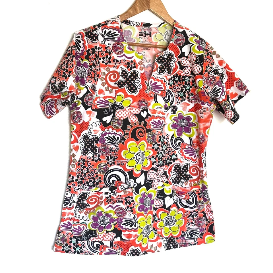 Beverly Hills Uniforms Scrub Top Women's Medium Floral Short Sleeve Pockets Top - Image 2 of 4