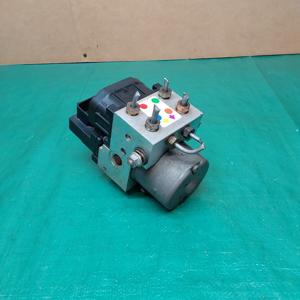 Módulo de bomba ABS freno antibloqueo Buick Rendezvous 2002-2003 3,4 L AWD OEM 15269784 Foto 3 de 4