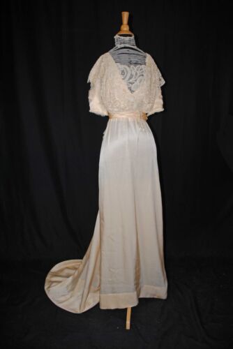 SILK SATIN WEDDING DRESS WITH BATTENBURG LACE, TRAINED, 1920s - Picture 1 of 16