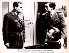 Norman Wooland + Wayne Morris en The Master Plan (1954) ❤ Foto de colección K 450