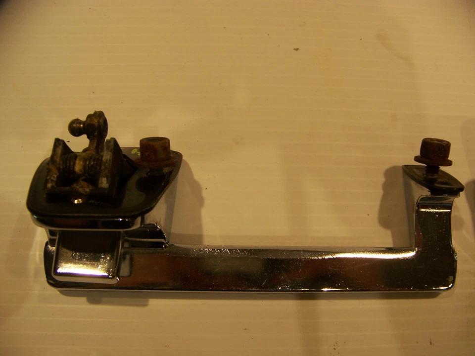 1964 CHRYSLER 300 EXTERIOR DOOR HANDLES OEM PAIR 300K  NEW YORKER NEWPORT - Image 3 of 4