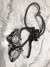 88 Yamaha VMX1200 VMX 1200 V-Max front brake calipers and master cylinder