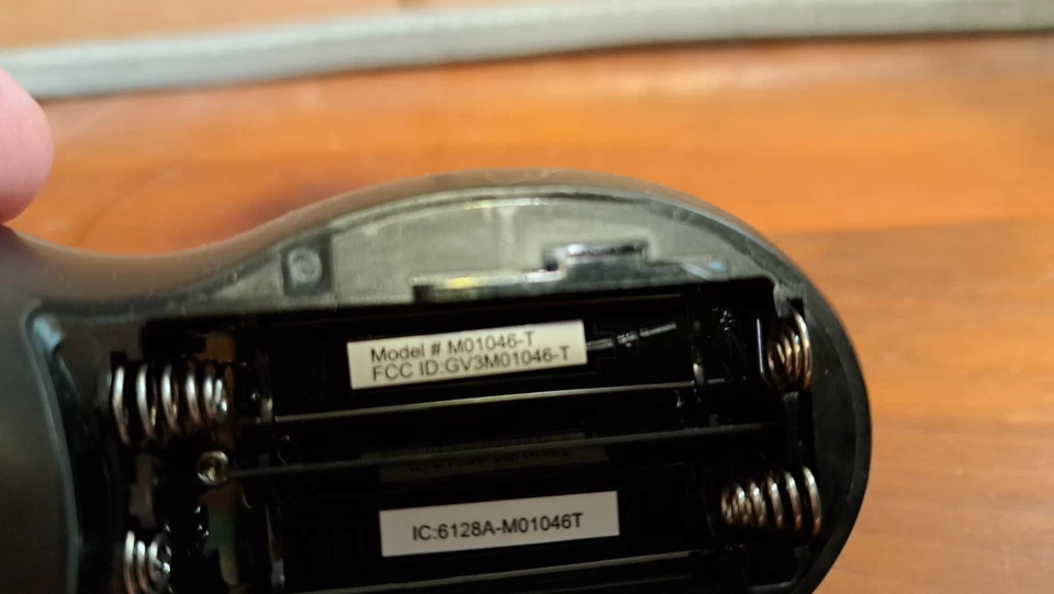 GENUINO CONTROL REMOTO DE PRESENTACIÓN INALÁMBRICO KENSINGTON M01046-T Foto 4 de 4