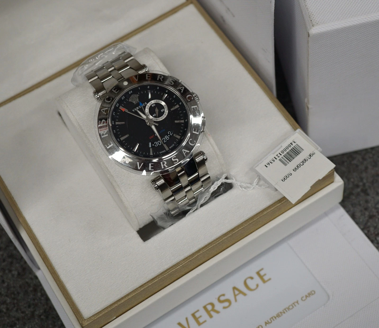 OROLOGIO UOMO VERSACE 29G99D009 S099 V RACE QUADRANTE NERO ACCIAIO INOX GMT SVEGLIA 46MM